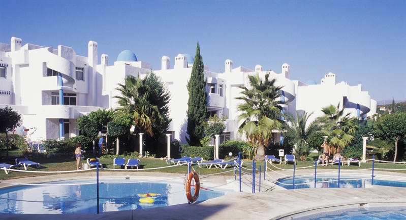 Golf holiday hotel in Costa Del Sol Spain Atlantic Club Campanario de  Calahonda golfing breaks